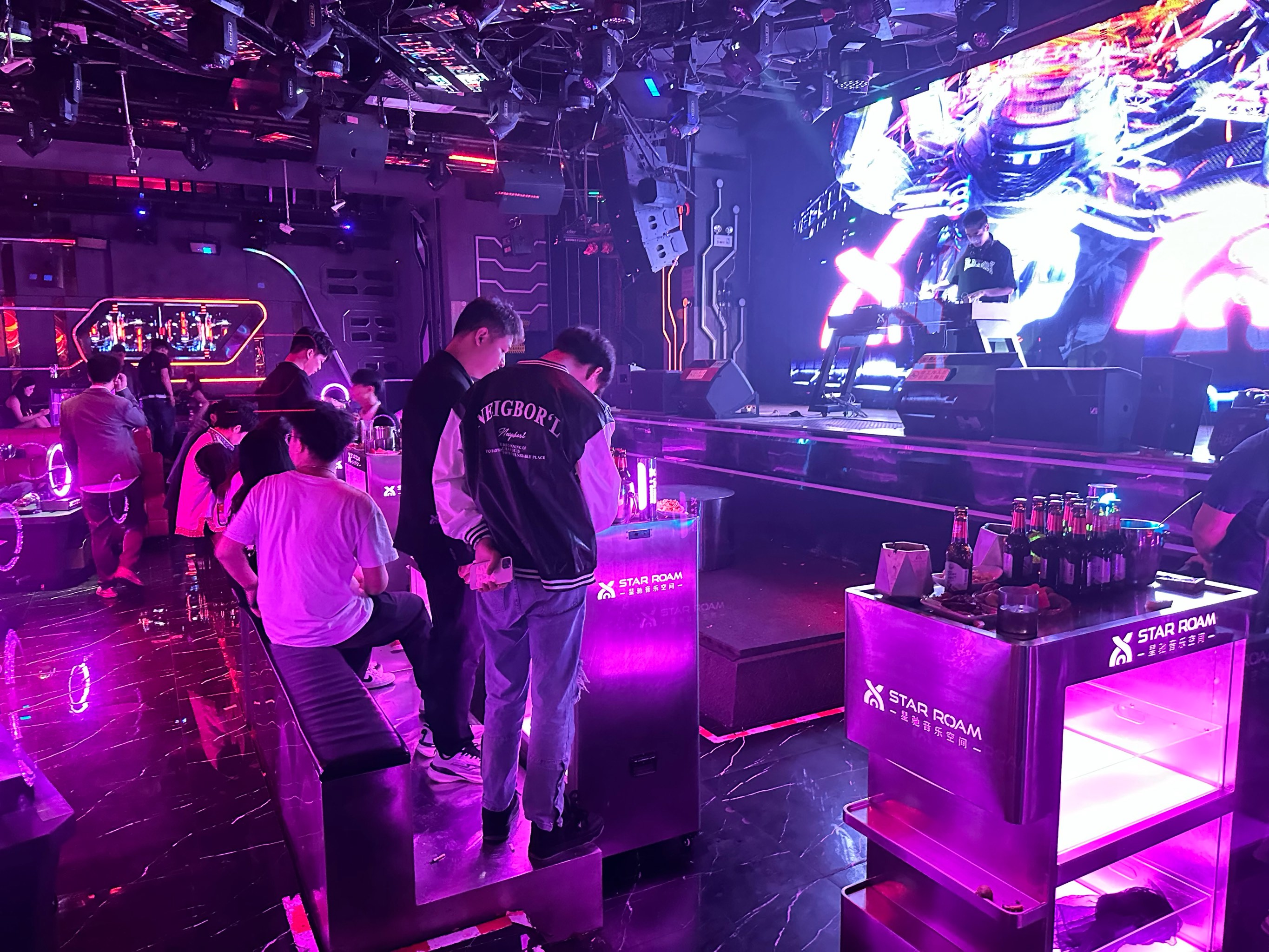 宝鸡商务ktv，商务精英的专属场所-扶风县ktv预订